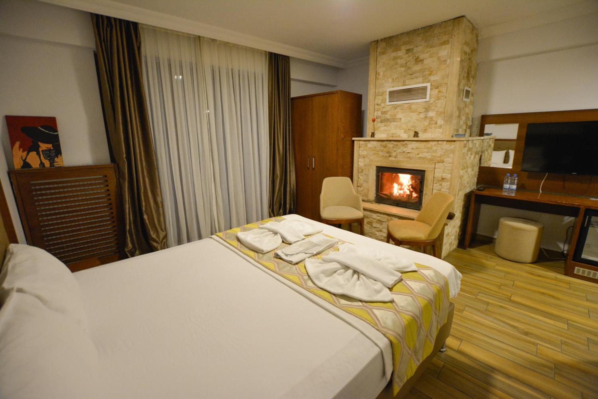 Hill River Hotel Ağva Extérieur photo