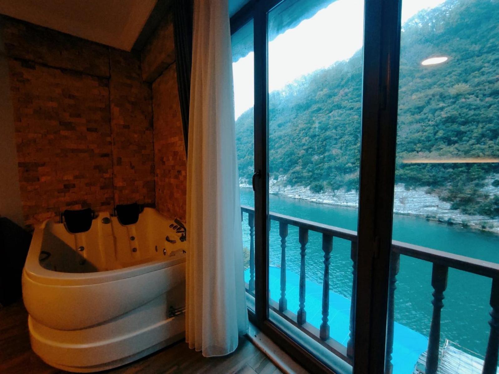 Hill River Hotel Ağva Extérieur photo
