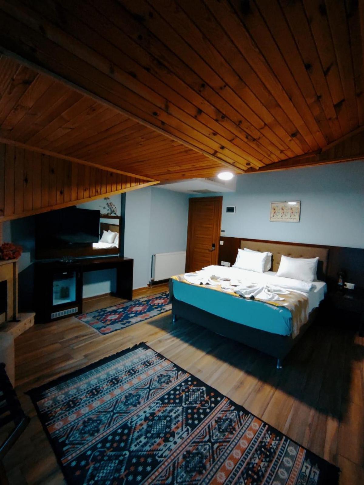 Hill River Hotel Ağva Extérieur photo